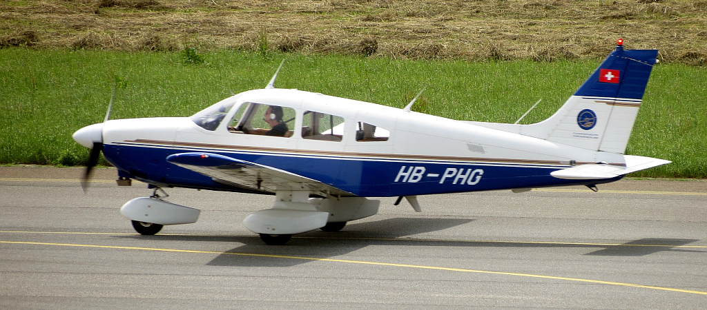 Piper Archer HB-PHG - Speck Fehraltorf
